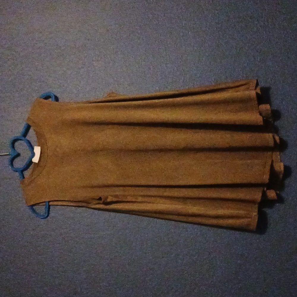 Green velvet dresss